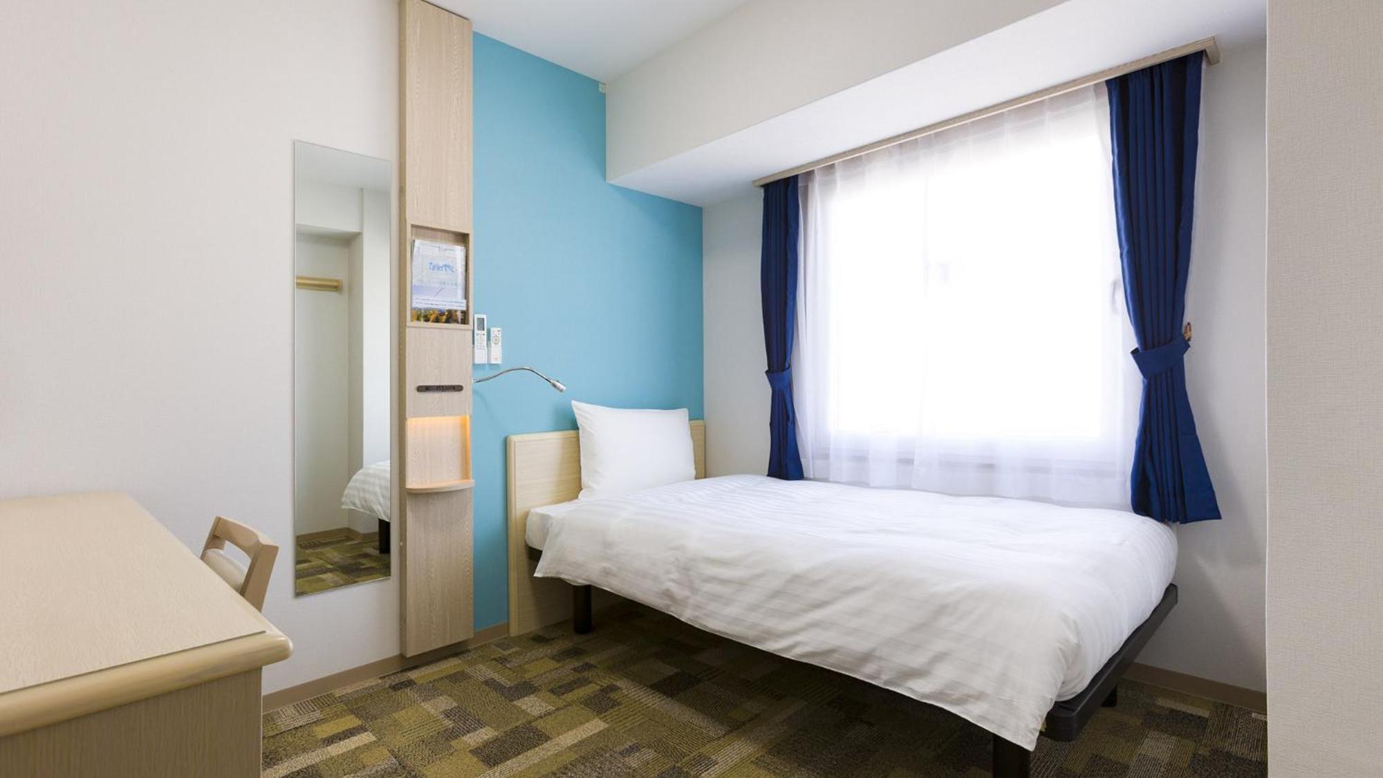 Toyoko Inn Oyama-Eki Higashi-Guchi No.2 Oyama  Esterno foto